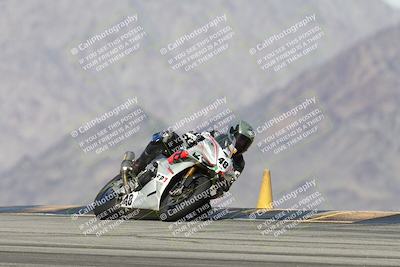 media/Nov-16-2025-Race Pace (Sun) [[8c5fa54630]]/Verified Riders/5-Turn 9 (1135am)/